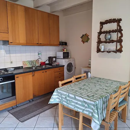 Petite Maison Proche Cathedrale Centre 3 Pers Casa de Férias Toul